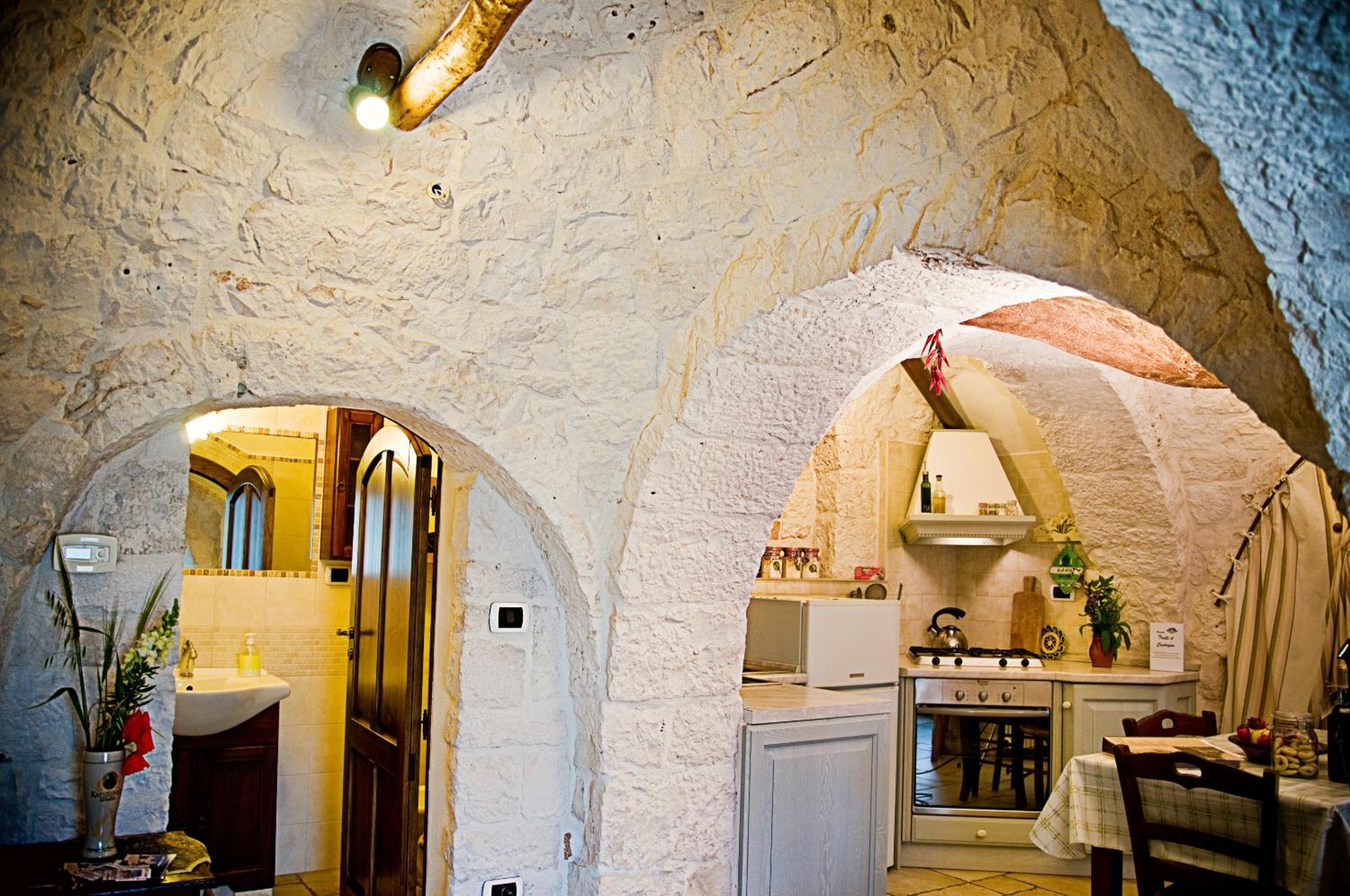 Trulli Il Castagno Guest House Martina Franca Bagian luar foto