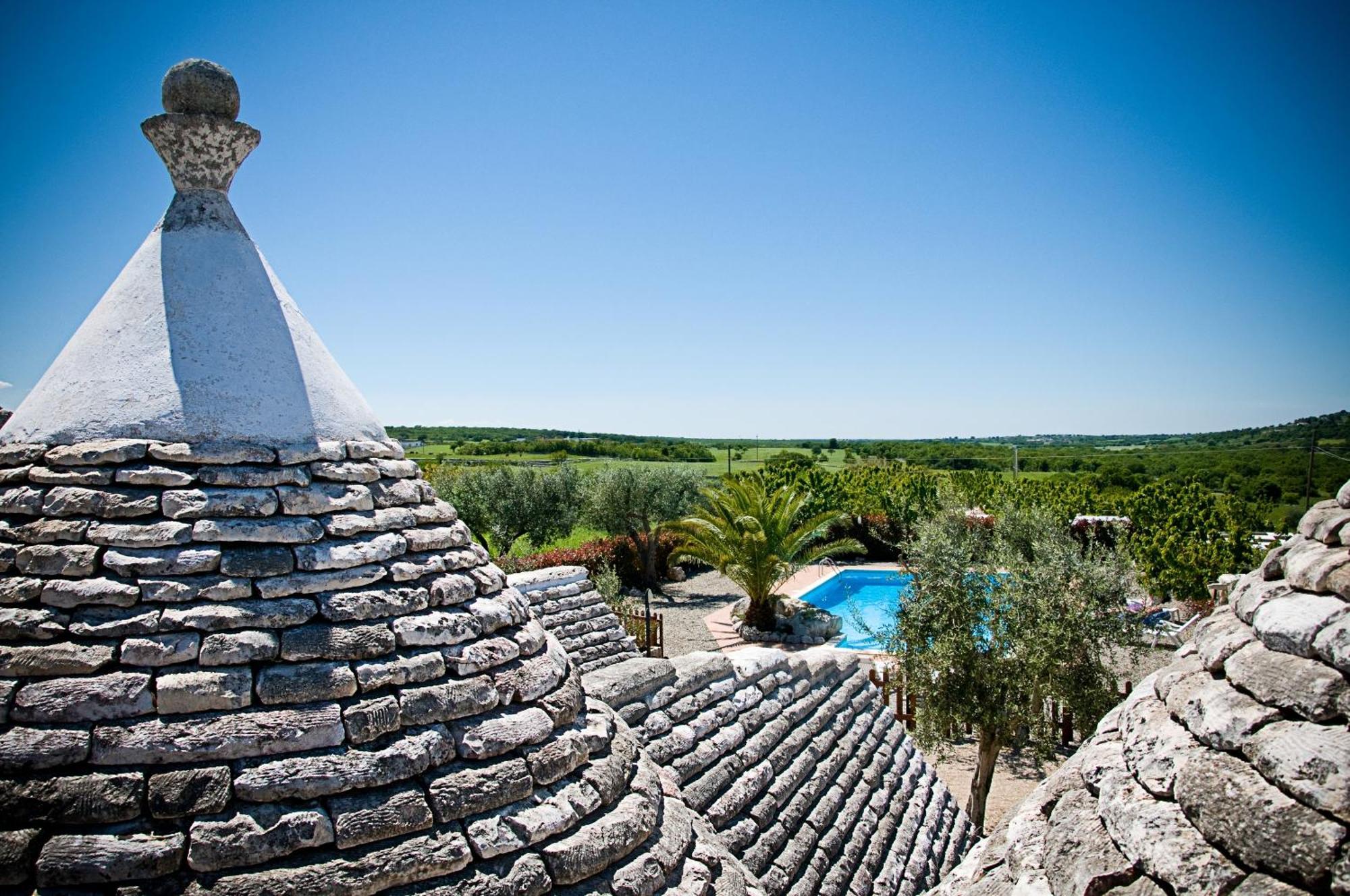 Trulli Il Castagno Guest House Martina Franca Bagian luar foto